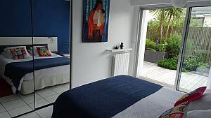 photos location vacances bed breakfast Lomener chambre avec accès sur jardin